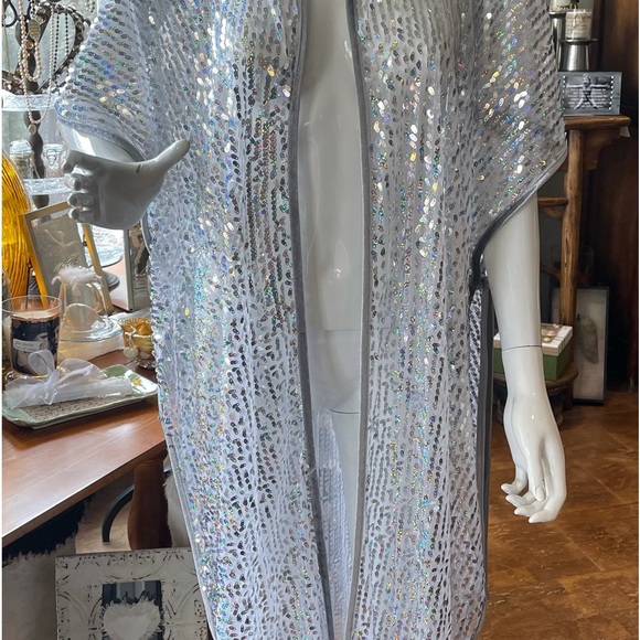 Topshop mid length sequin vest - Picture 3 of 8